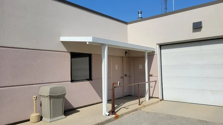 Commercial Awning VanBuren PD